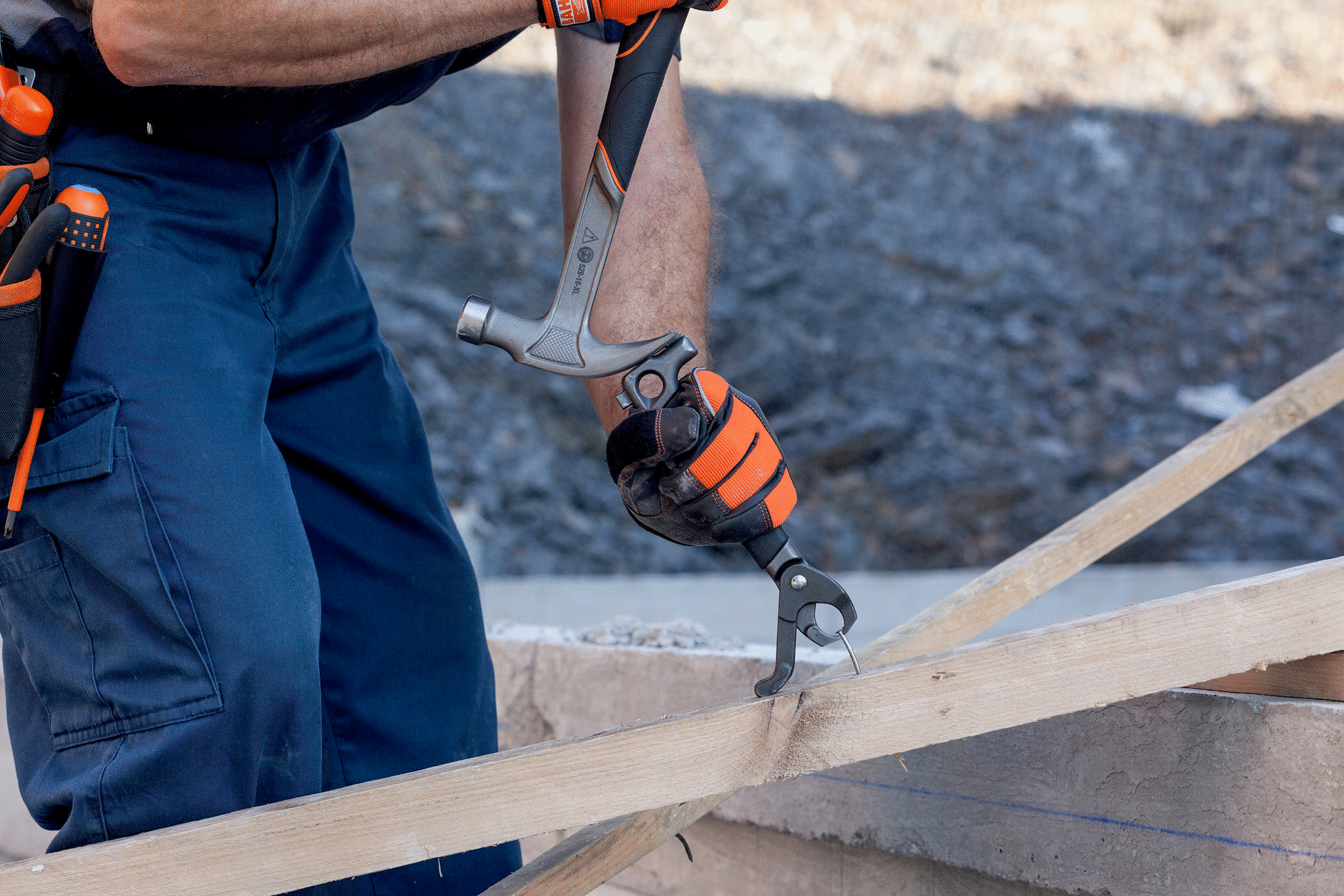 Compact Nail Pullers with Thermoplastic Handle BAHCO